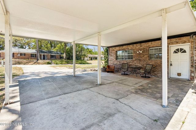 3971 KADEN Drive E, Jacksonville, FL 32277