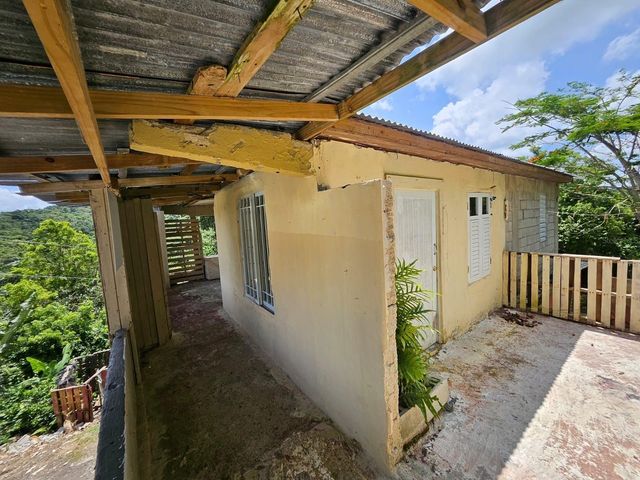 30 CALLE GARDENIA, Aibonito, PR 00705