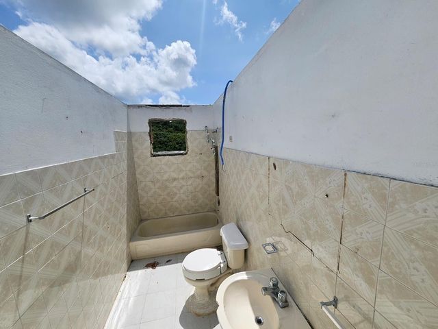 30 CALLE GARDENIA, Aibonito, PR 00705