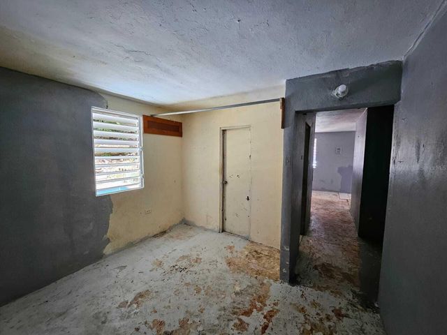 30 CALLE GARDENIA, Aibonito, PR 00705