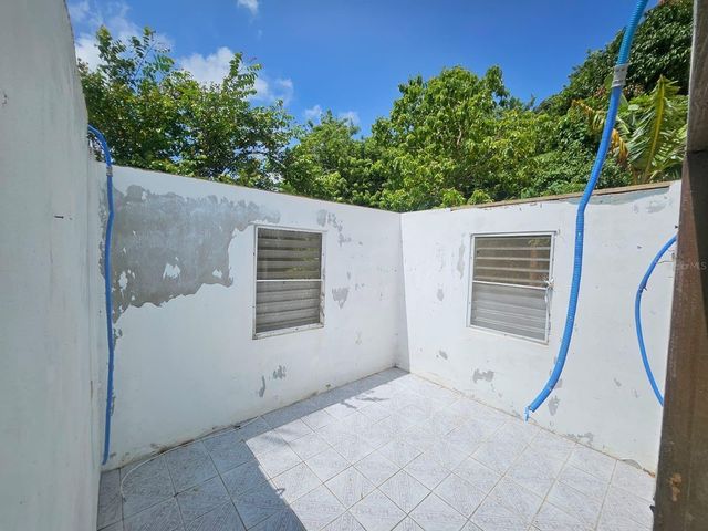 30 CALLE GARDENIA, Aibonito, PR 00705