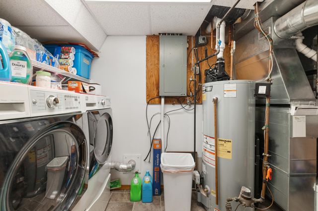 2814 Village Green Drive, Moorhead, MN 56560