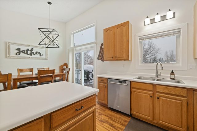 2814 Village Green Drive, Moorhead, MN 56560