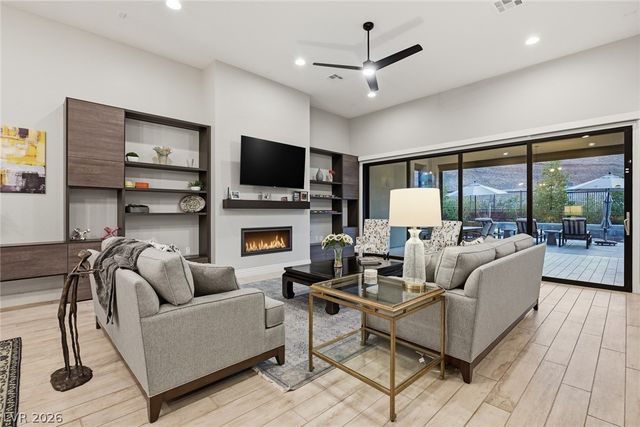 6957 Rainstone Street, Las Vegas, NV 89148