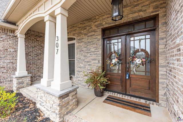 307 Apalachee Way, Bonaire, GA 31005