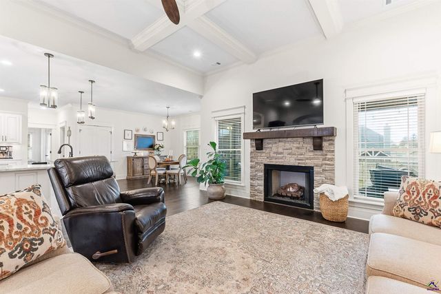 307 Apalachee Way, Bonaire, GA 31005