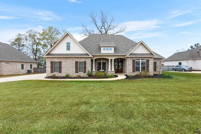 307 Apalachee Way, Bonaire, GA 31005