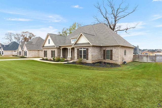 307 Apalachee Way, Bonaire, GA 31005