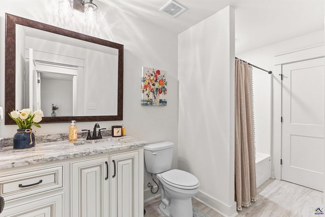 307 Apalachee Way, Bonaire, GA 31005