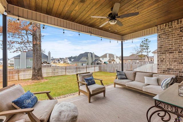 307 Apalachee Way, Bonaire, GA 31005