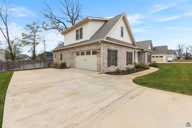 307 Apalachee Way, Bonaire, GA 31005