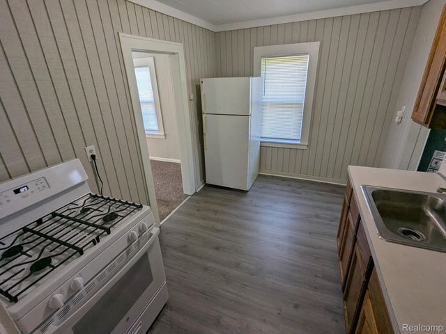 14935 SHIRLEY Avenue, Warren, MI 48089