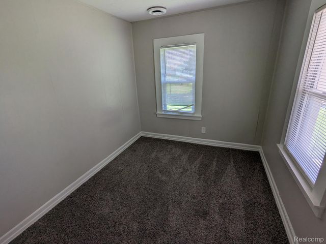 14935 SHIRLEY Avenue, Warren, MI 48089