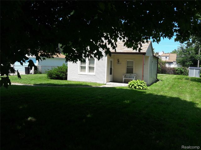 14935 SHIRLEY Avenue, Warren, MI 48089