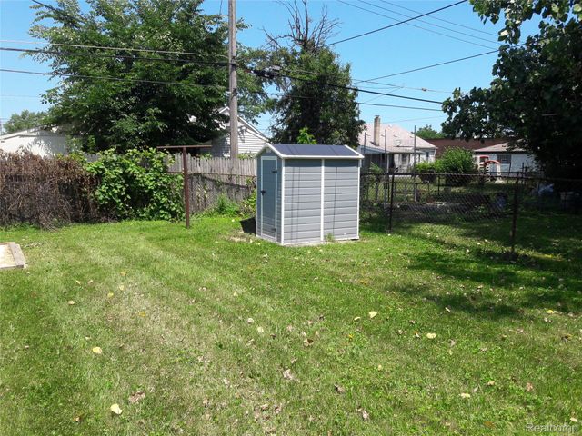 14935 SHIRLEY Avenue, Warren, MI 48089