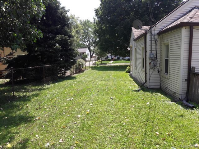 14935 SHIRLEY Avenue, Warren, MI 48089