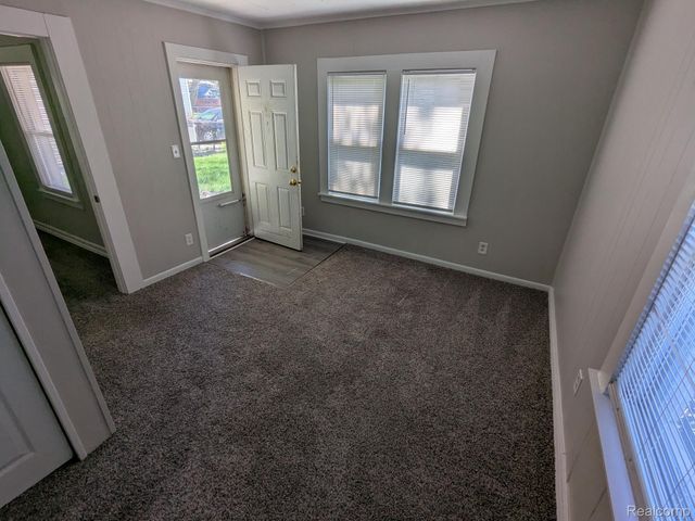 14935 SHIRLEY Avenue, Warren, MI 48089