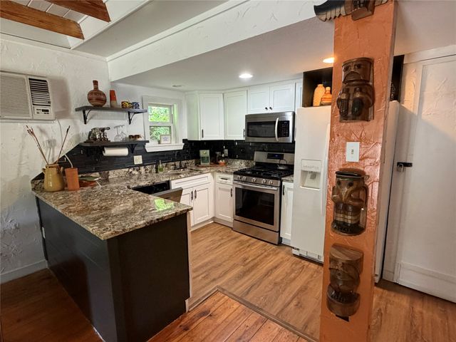 111 Apache Trail, Whitney, TX 76692