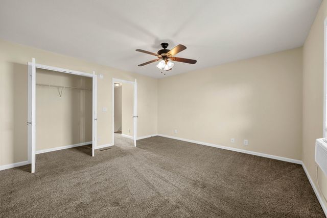 2332 Raleigh Ct Apt 6, Clarksville, TN 37043