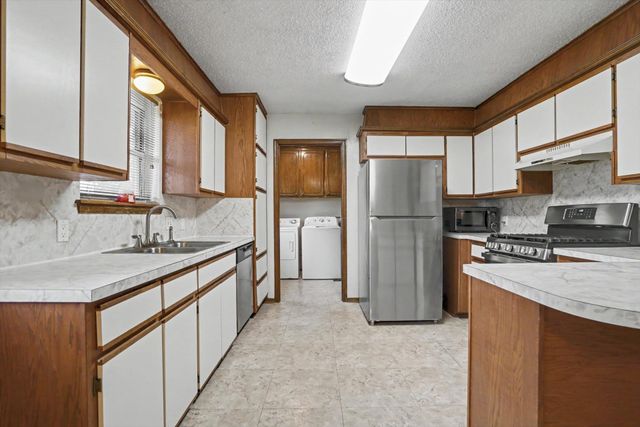 7010 S 151st West Avenue, Sapulpa, OK 74066
