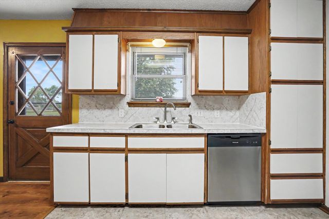 7010 S 151st West Avenue, Sapulpa, OK 74066