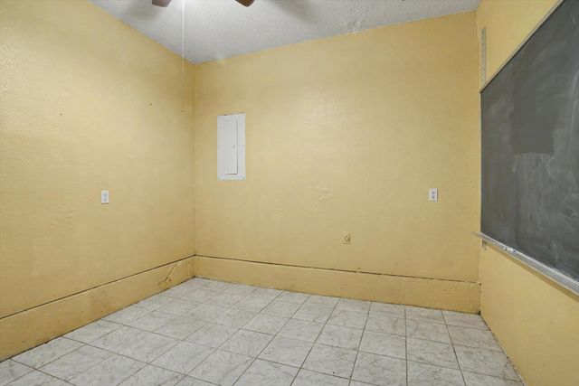 7010 S 151st West Avenue, Sapulpa, OK 74066