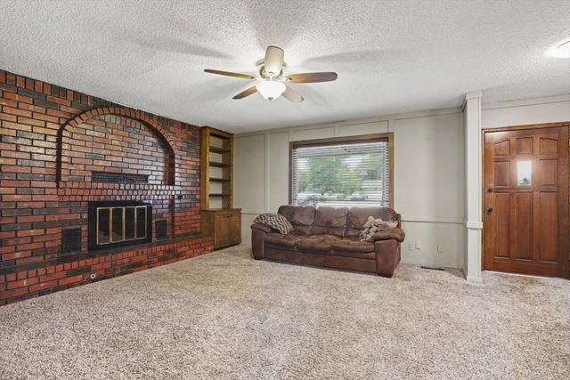 7010 S 151st West Avenue, Sapulpa, OK 74066