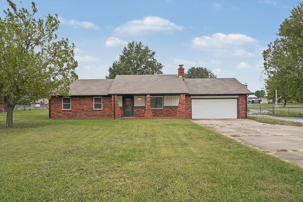 7010 S 151st West Avenue, Sapulpa, OK 74066