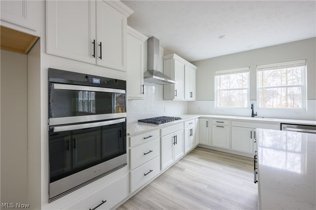 648 Bar Harbor, Avon Lake, OH 44012