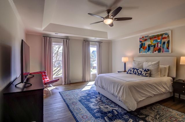 2825 OLD ELM LN, Germantown, TN 38138