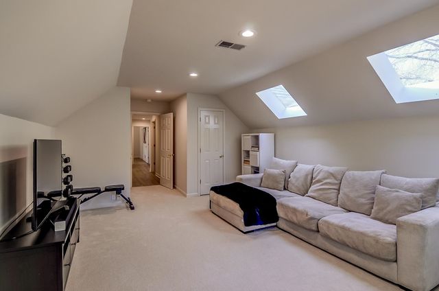 2825 OLD ELM LN, Germantown, TN 38138