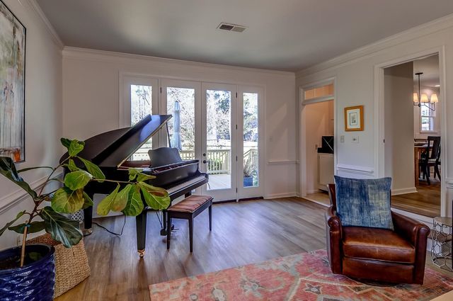 2825 OLD ELM LN, Germantown, TN 38138