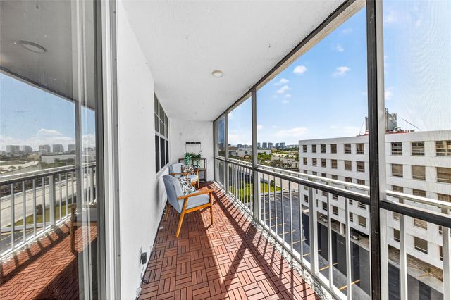 1160 N Federal Highway 1022, Fort Lauderdale, FL 33304