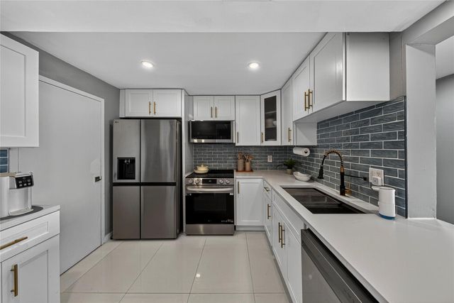 1160 N Federal Highway 1022, Fort Lauderdale, FL 33304