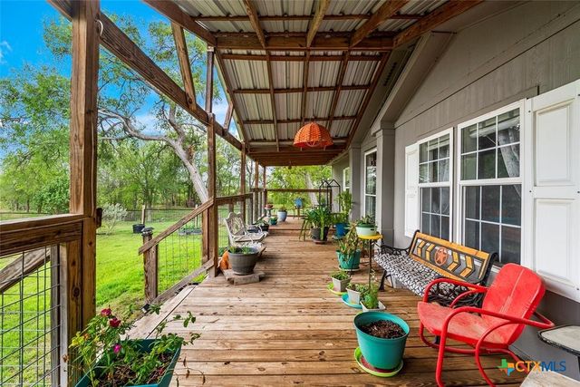 820 County Road 454, Taylor, TX 76574
