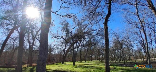 820 County Road 454, Taylor, TX 76574