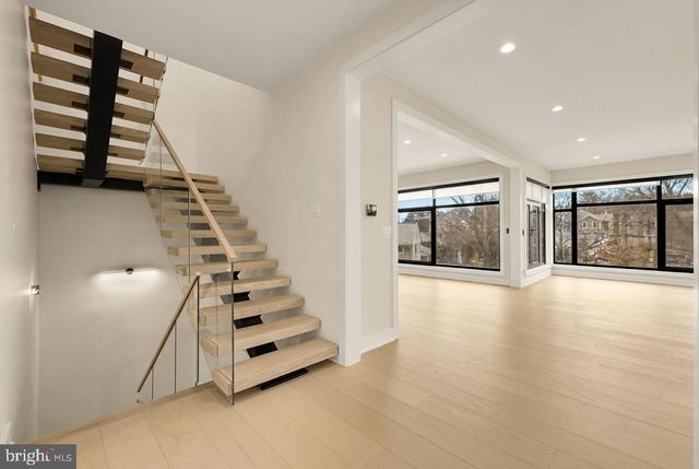 1573 WESTMORELAND ST, Mclean, VA 22101