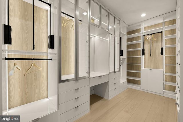 1573 WESTMORELAND ST, Mclean, VA 22101