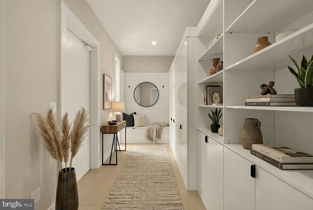 1573 WESTMORELAND ST, Mclean, VA 22101