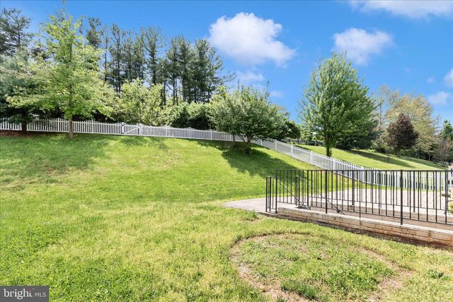 1954 MORAN DR, Frederick, MD 21702