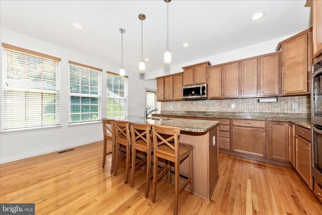 1954 MORAN DR, Frederick, MD 21702