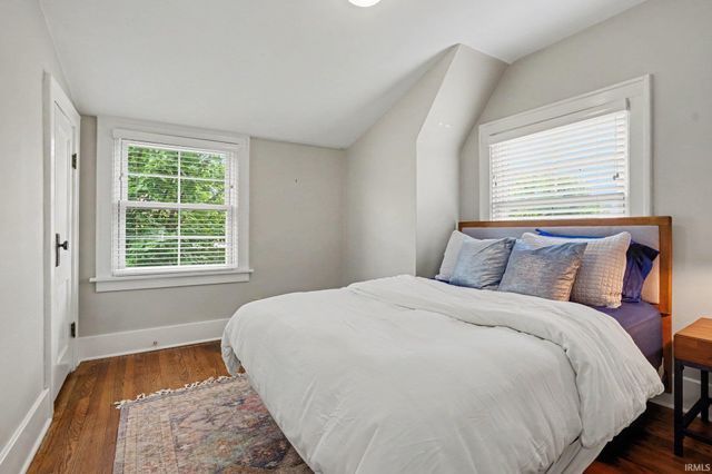1435 E Lasalle Avenue, South Bend, IN 46617