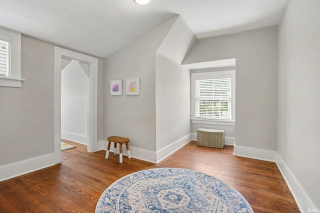 1435 E Lasalle Avenue, South Bend, IN 46617
