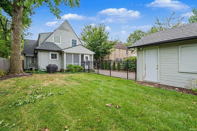 1435 E Lasalle Avenue, South Bend, IN 46617