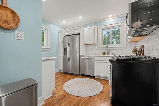 1435 E Lasalle Avenue, South Bend, IN 46617