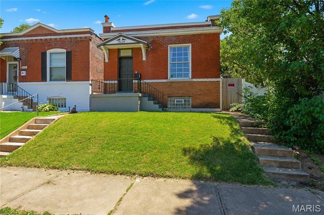 3524 Grace Avenue, St Louis, MO 63116