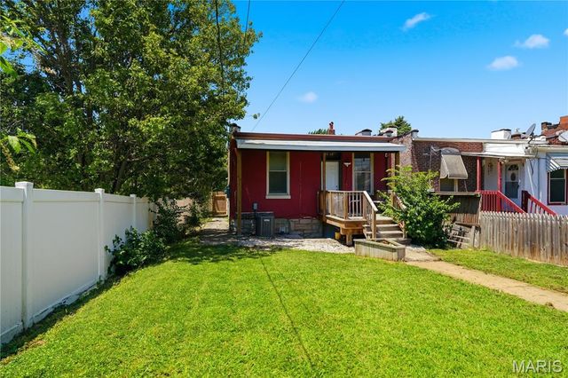 3524 Grace Avenue, St Louis, MO 63116