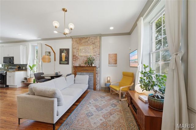 3524 Grace Avenue, St Louis, MO 63116