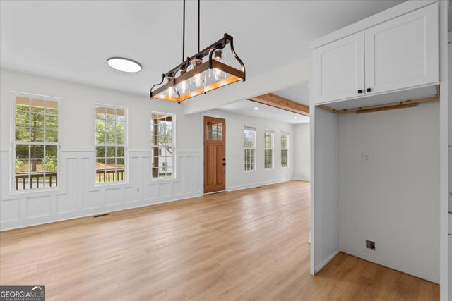 253 Mulberry Lane SE, Lindale, GA 30147