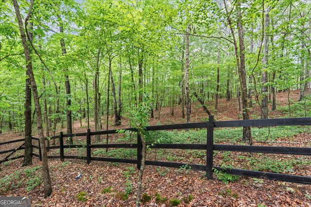 253 Mulberry Lane SE, Lindale, GA 30147